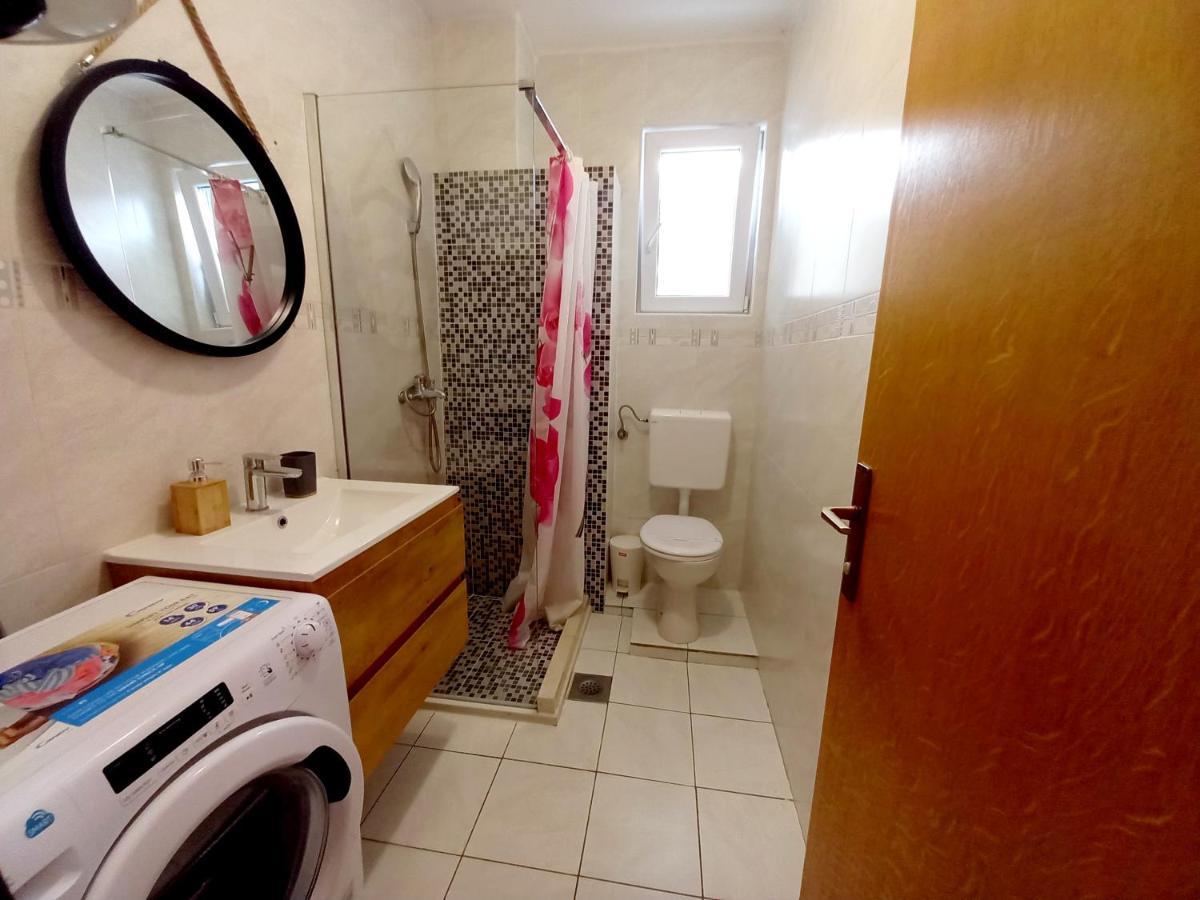 מאקרסקה Apartments Marusic מראה חיצוני תמונה