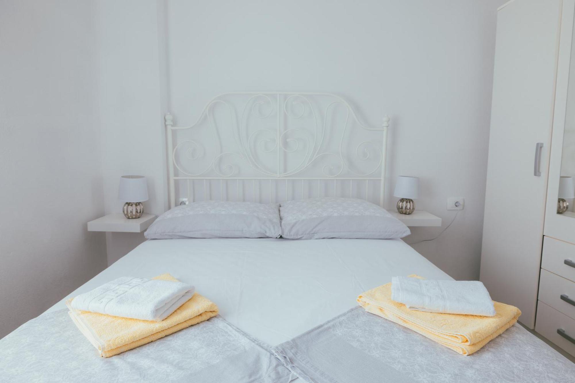 מאקרסקה Apartments Marusic מראה חיצוני תמונה